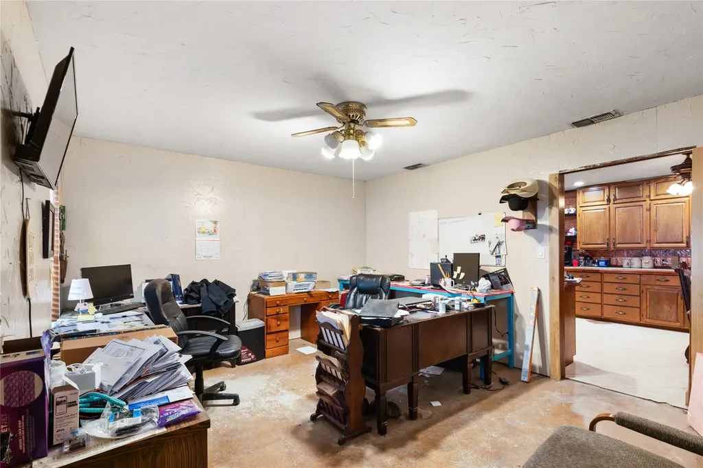 1600 County Road 334 Gouldbusk TX 76845