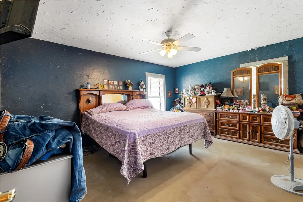 1600 County Road 334 Gouldbusk TX 76845