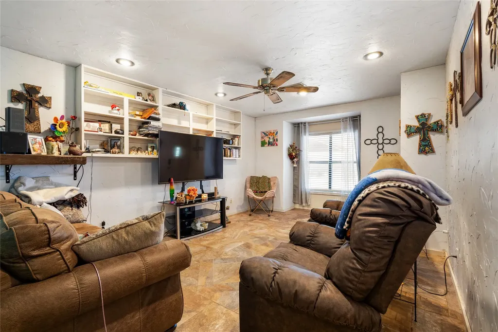 1600 County Road 334 Gouldbusk TX 76845