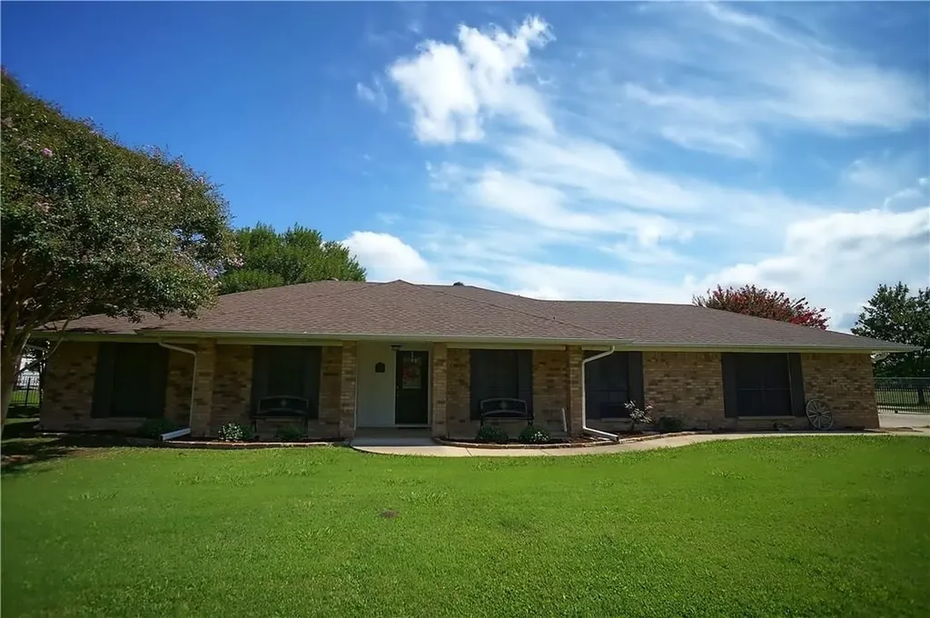 13763 Hollow Creek Drive Forney TX 75126