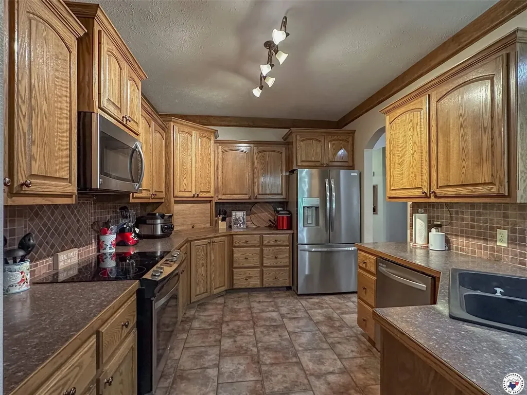 1408 N Fm 2148 Texarkana TX 75501