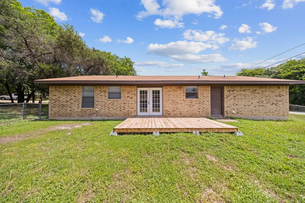 1 Cliffside Drive Morgans Point Resort TX 76513