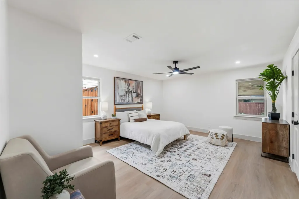 925 Fernwood Drive Richardson TX 75080