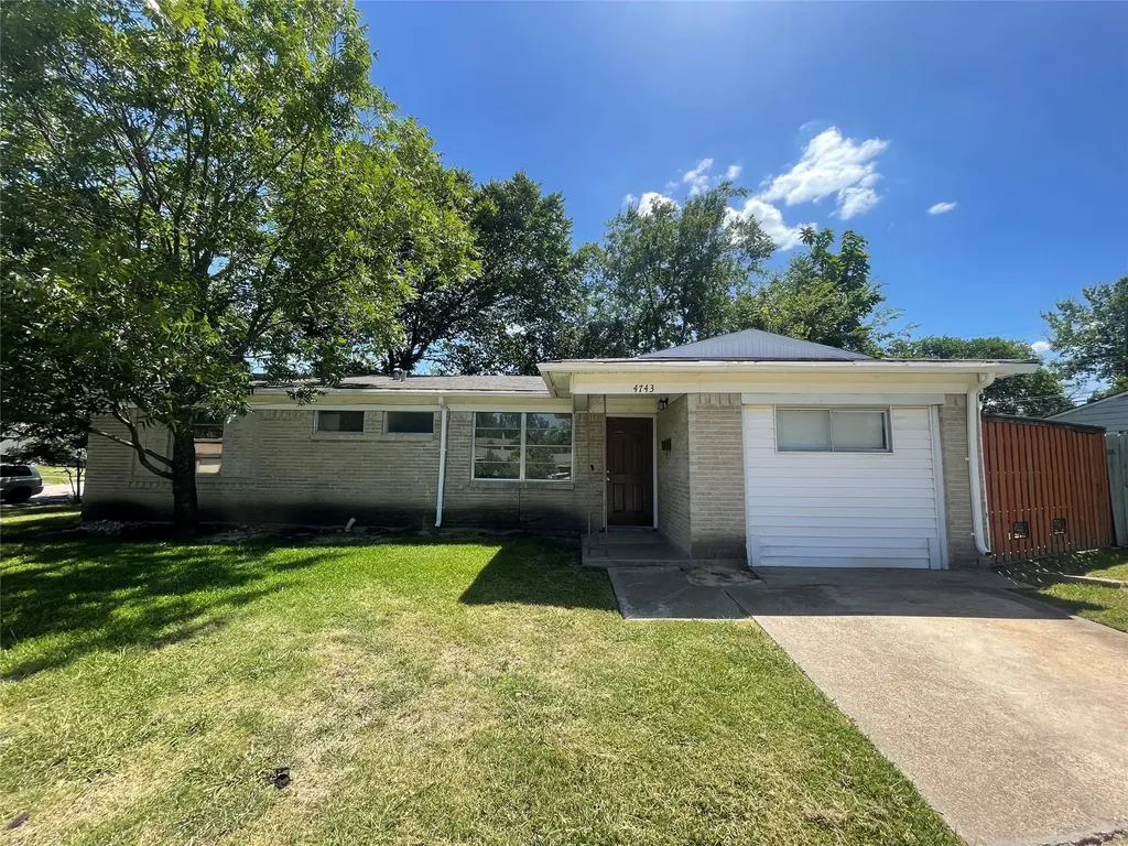 4743 Harper Drive Mesquite TX 75150