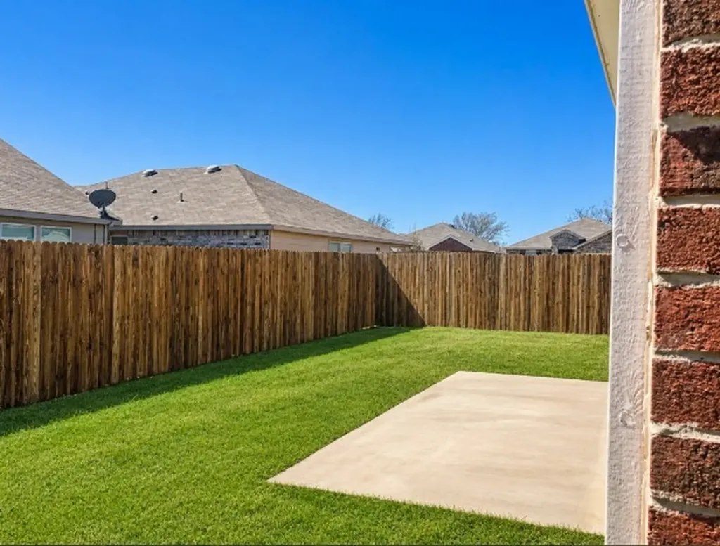 433 Magma Drive Fort Worth TX 76131