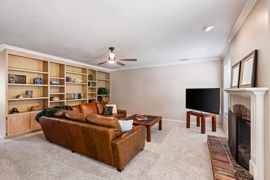 150 Creekside Drive Double Oak TX 75077