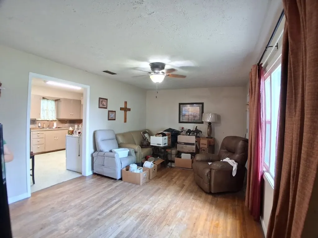 1901 Chico Highway Bridgeport TX 76426