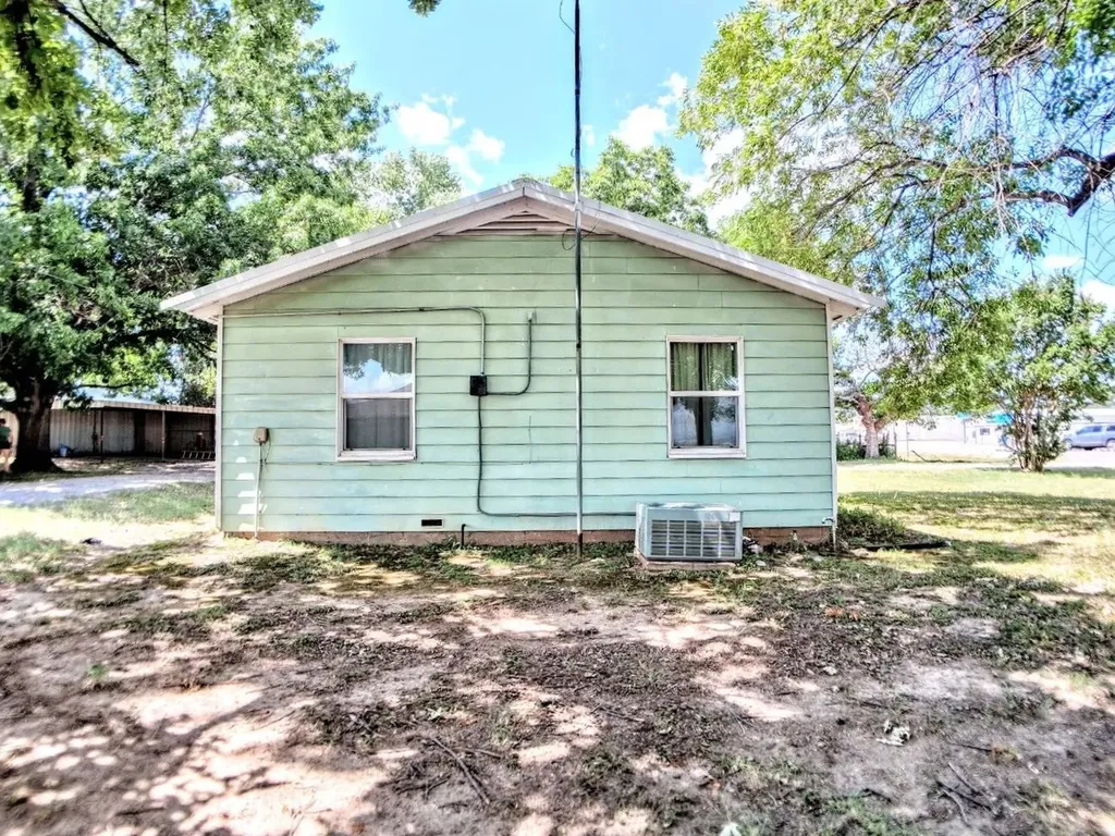 1901 Chico Highway Bridgeport TX 76426