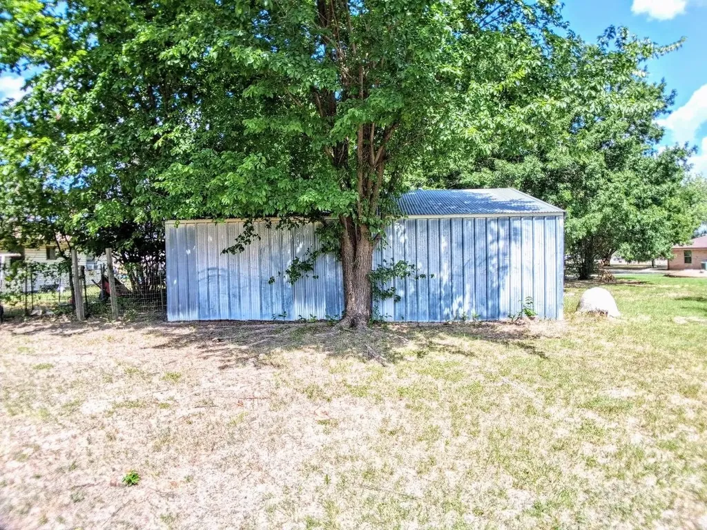 1901 Chico Highway Bridgeport TX 76426