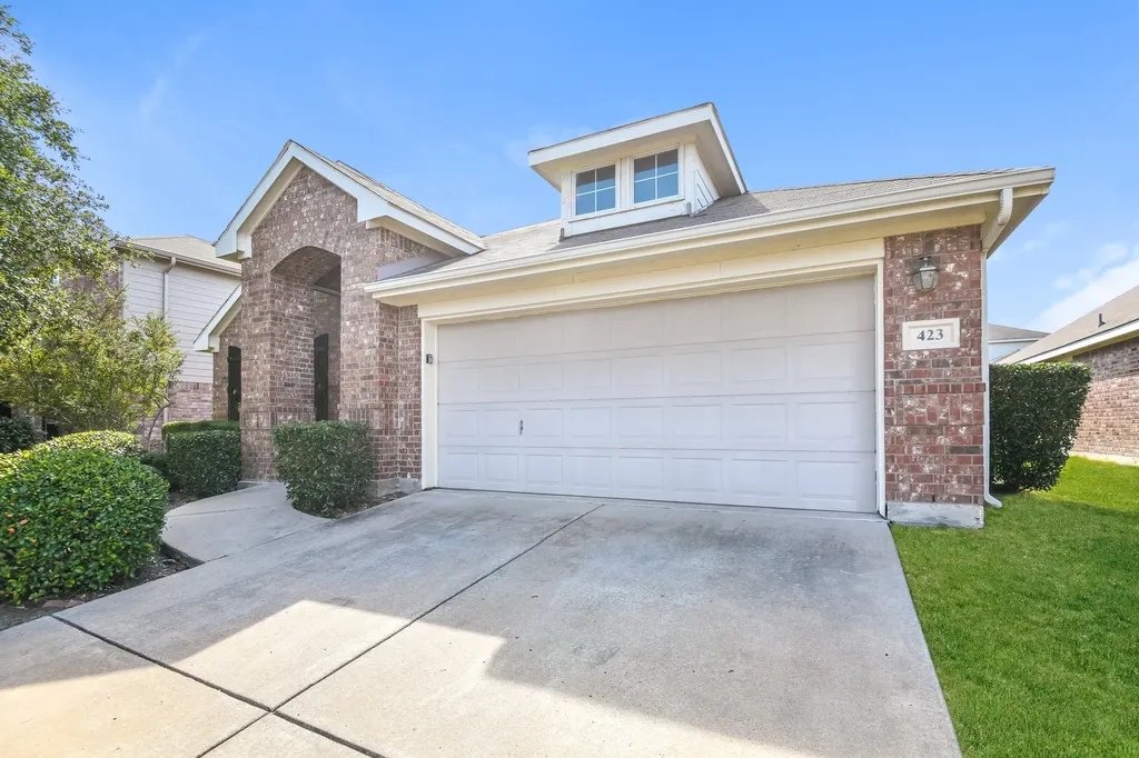 423 Hackberry Drive Fate TX 75087