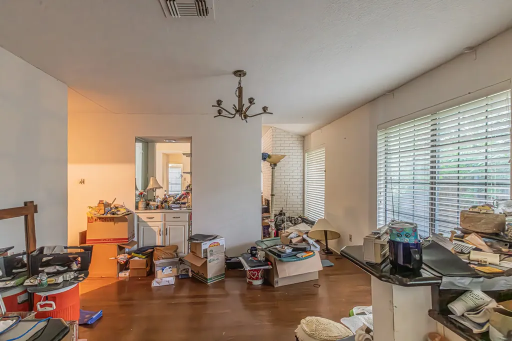 19010 Tupelo Lane Dallas TX 75287