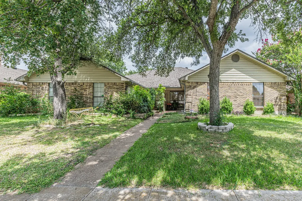 19010 Tupelo Lane Dallas TX 75287