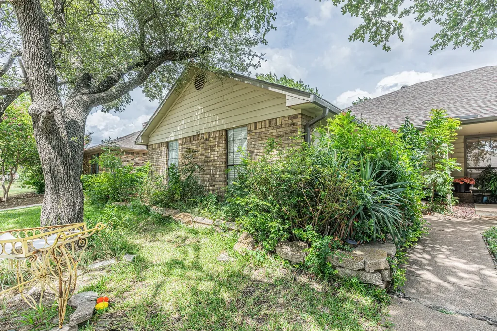 19010 Tupelo Lane Dallas TX 75287
