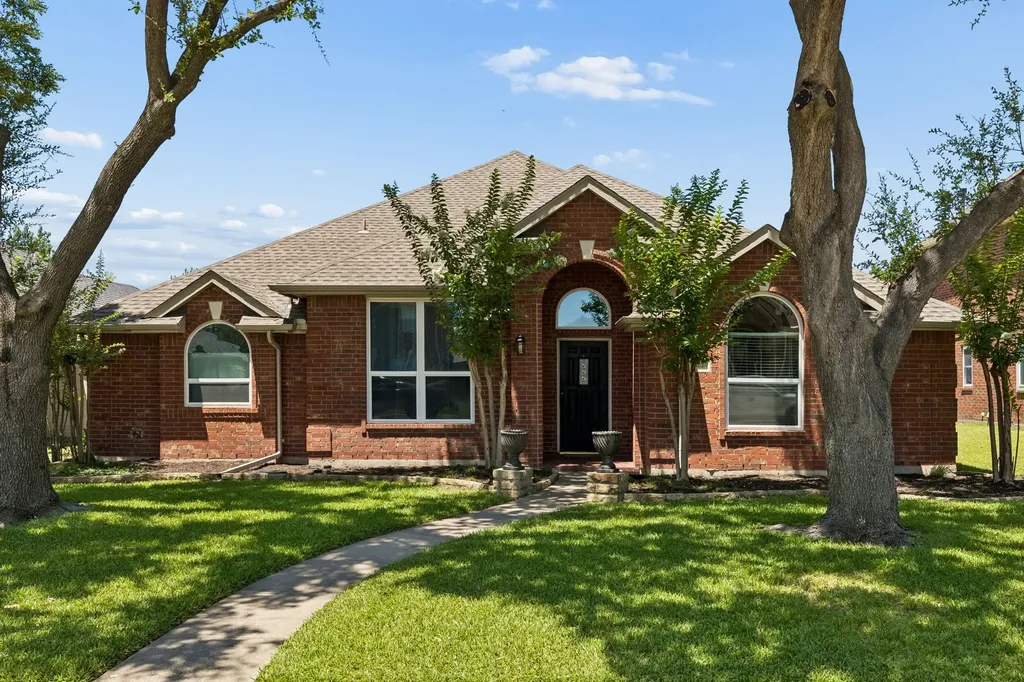 622 Stretford Lane Allen TX 75002