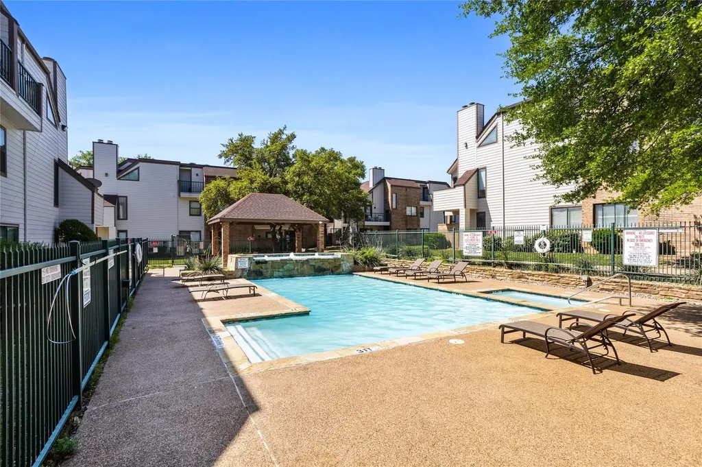 2314 Bamboo Drive Arlington TX 76006