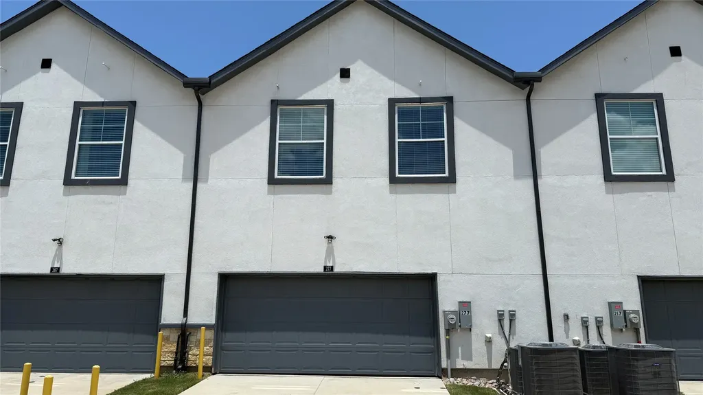 277 Mule Deer Drive Frisco TX 75068