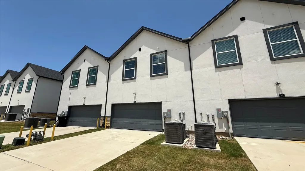 277 Mule Deer Drive Frisco TX 75068