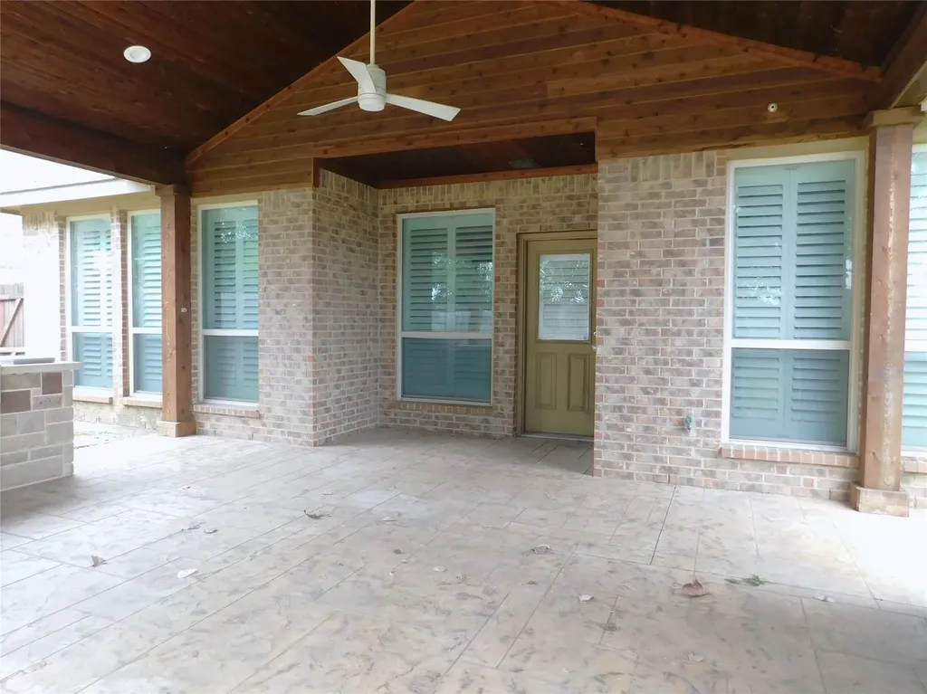 2401 Windhaven Drive Denton TX 76210