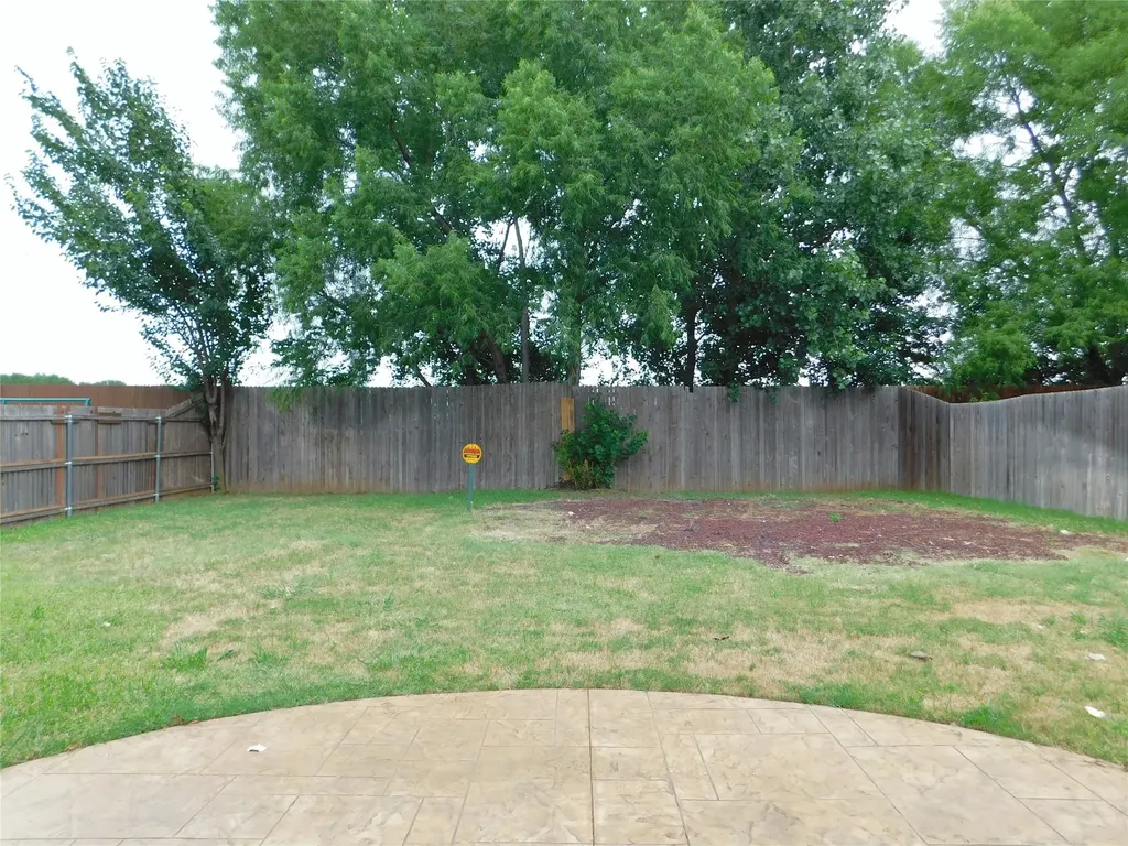 2401 Windhaven Drive Denton TX 76210