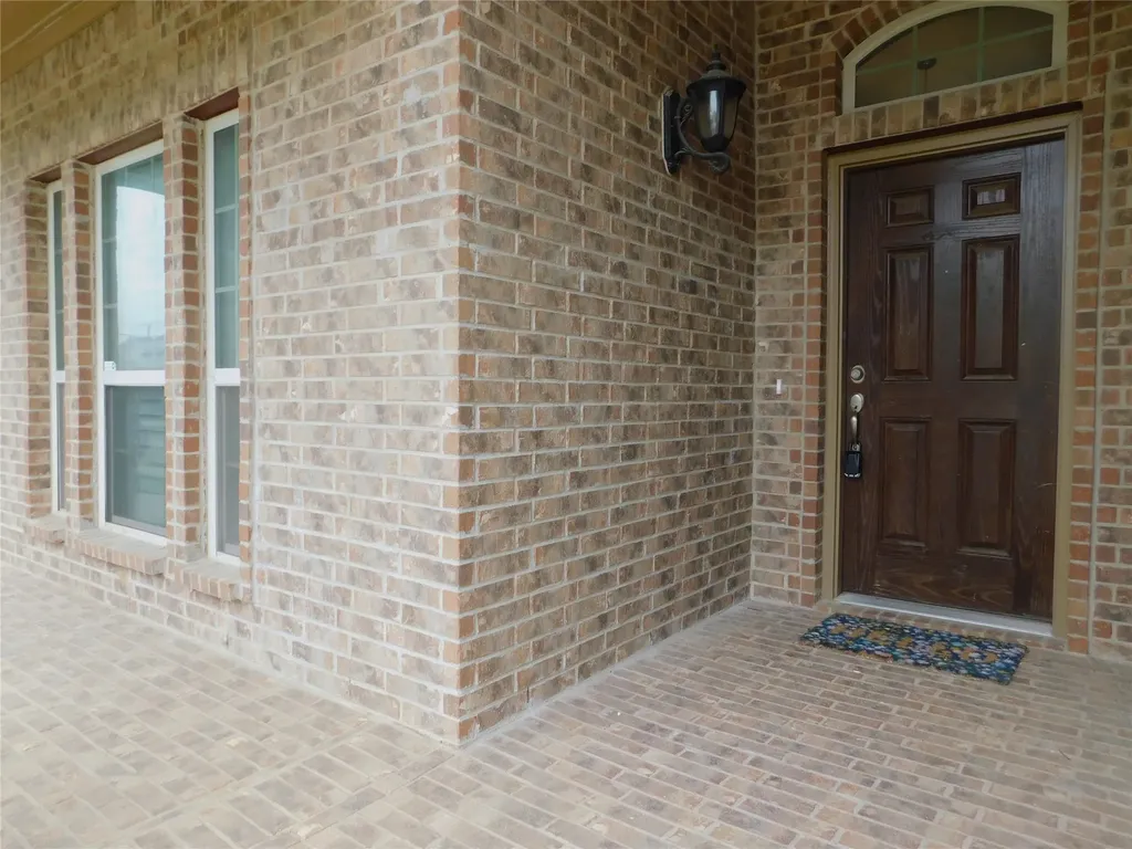 2401 Windhaven Drive Denton TX 76210