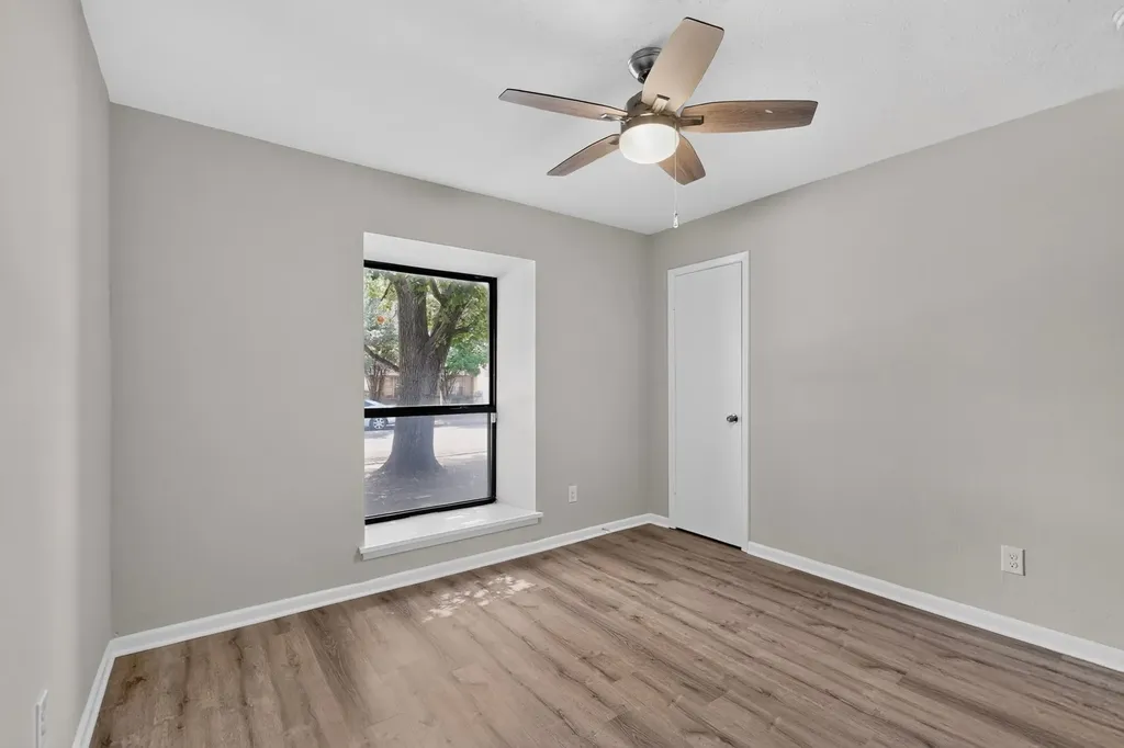 13786 Brookgreen Circle Dallas TX 75240