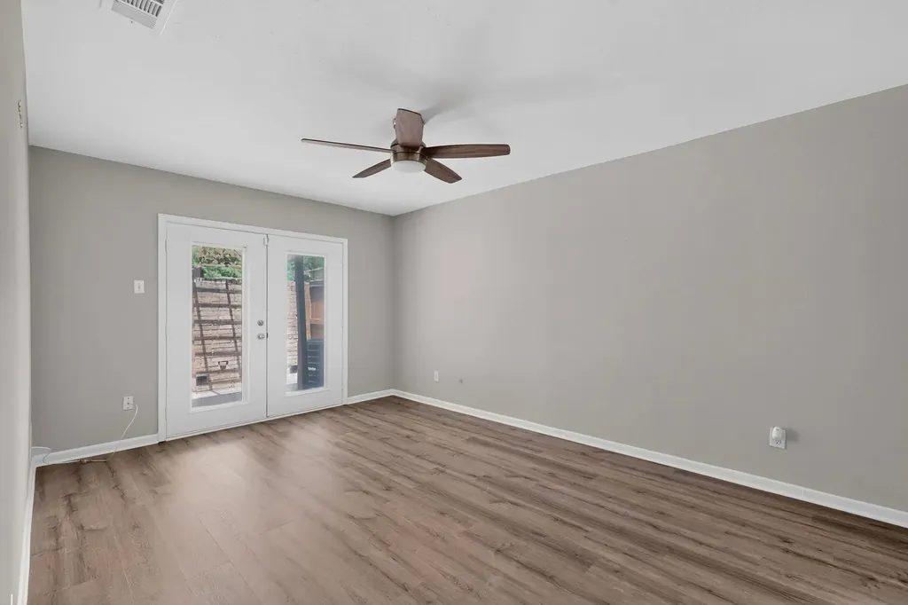 13786 Brookgreen Circle Dallas TX 75240