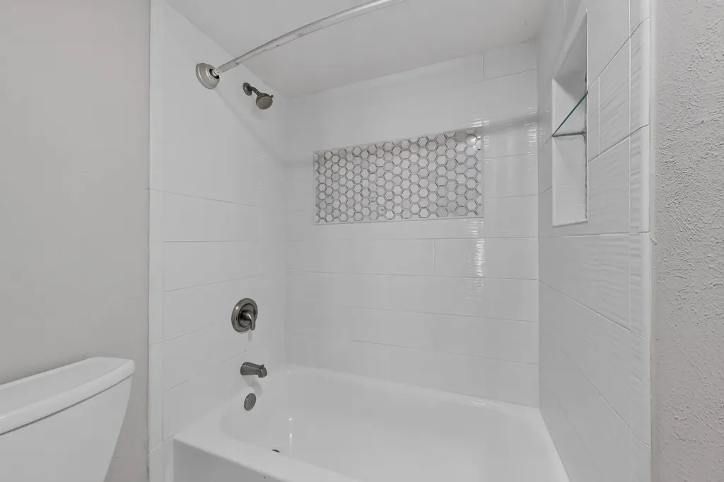 13786 Brookgreen Circle Dallas TX 75240