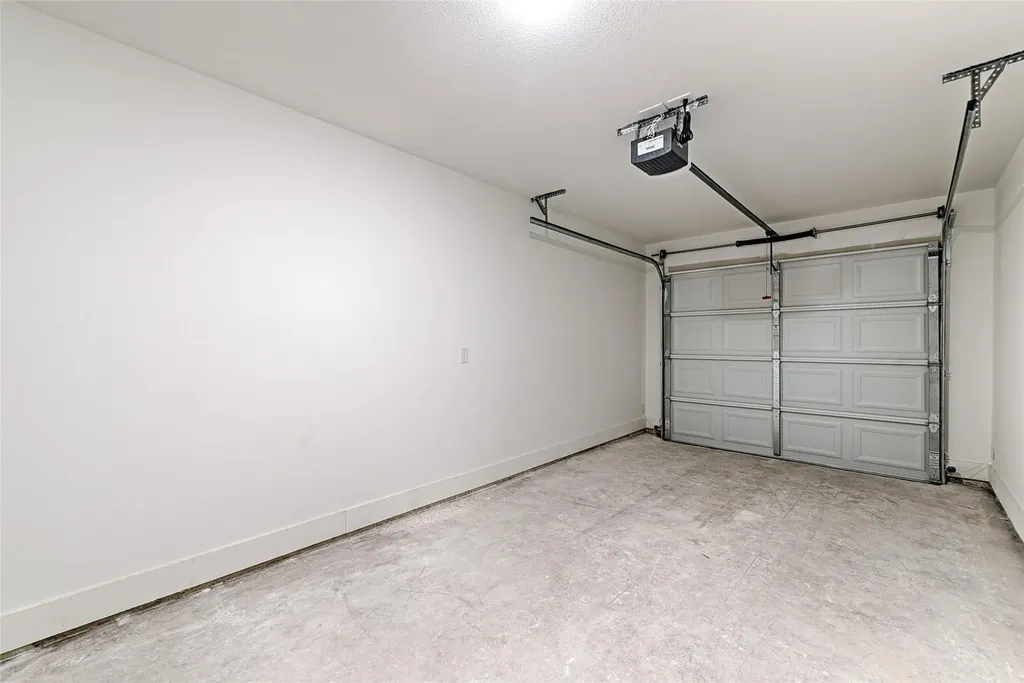 208-212 E Cherry Street Sherman TX 75090