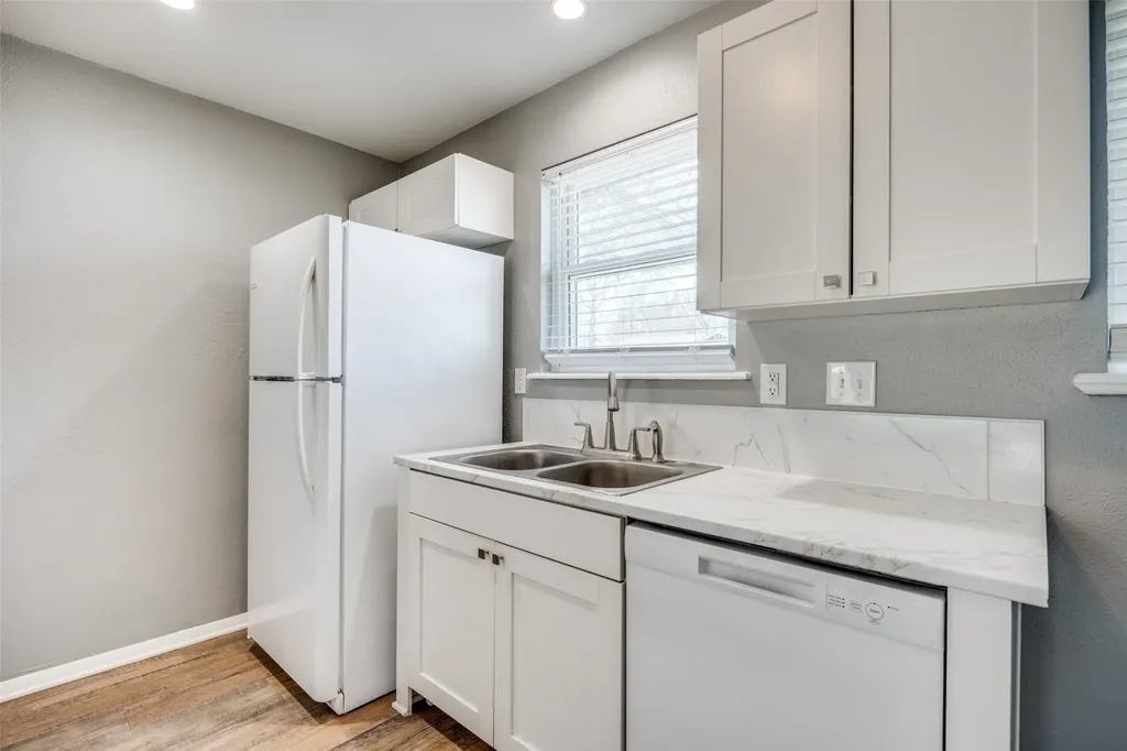 2117 N Duke Drive Sherman TX 75090