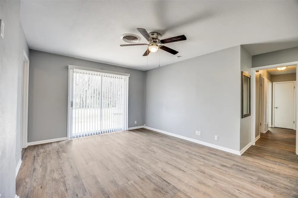 2117 N Duke Drive Sherman TX 75090