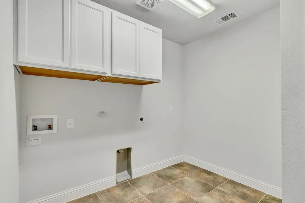 120 Lilypad Bend Argyle TX 76226