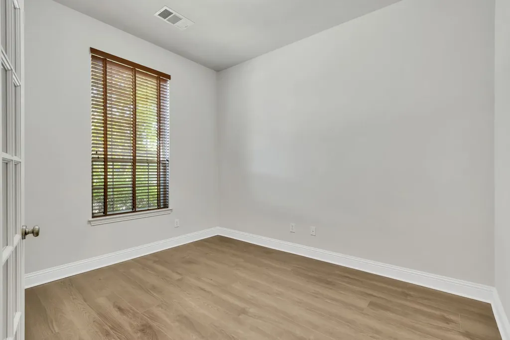 120 Lilypad Bend Argyle TX 76226