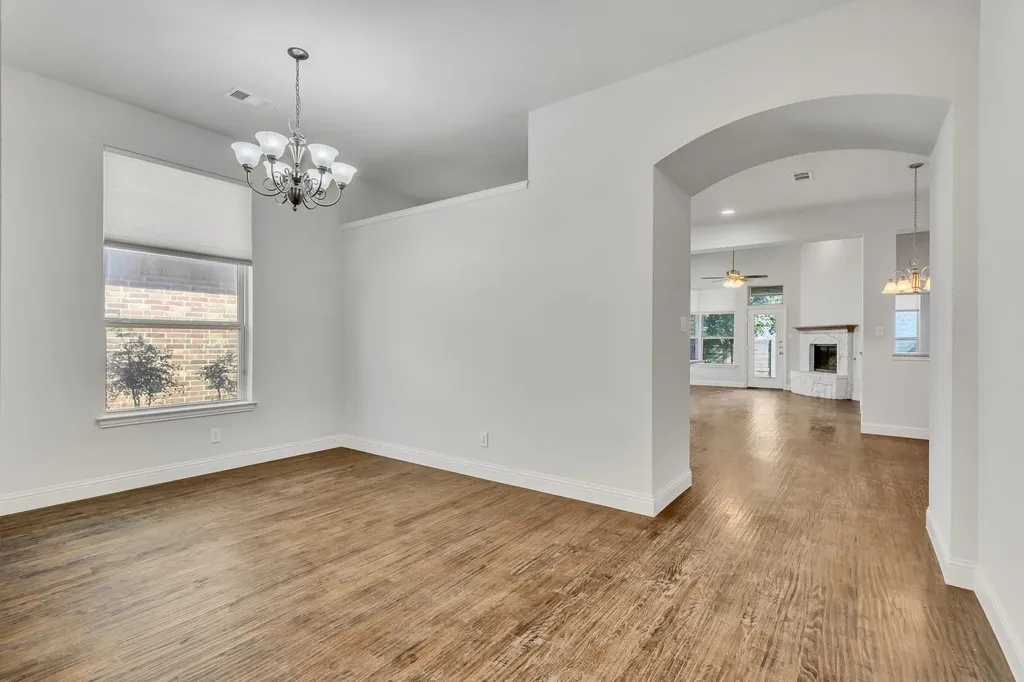 120 Lilypad Bend Argyle TX 76226