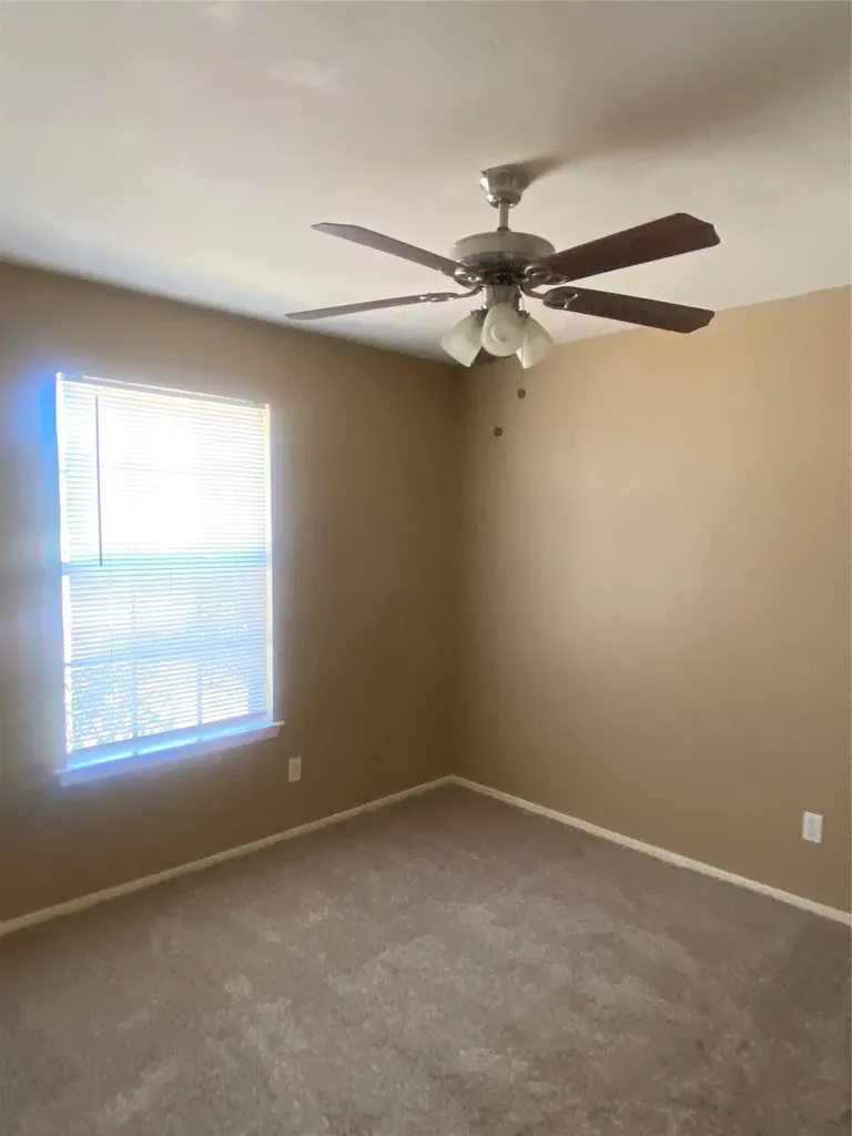748 Chalk Hill Lane Desoto TX 75115