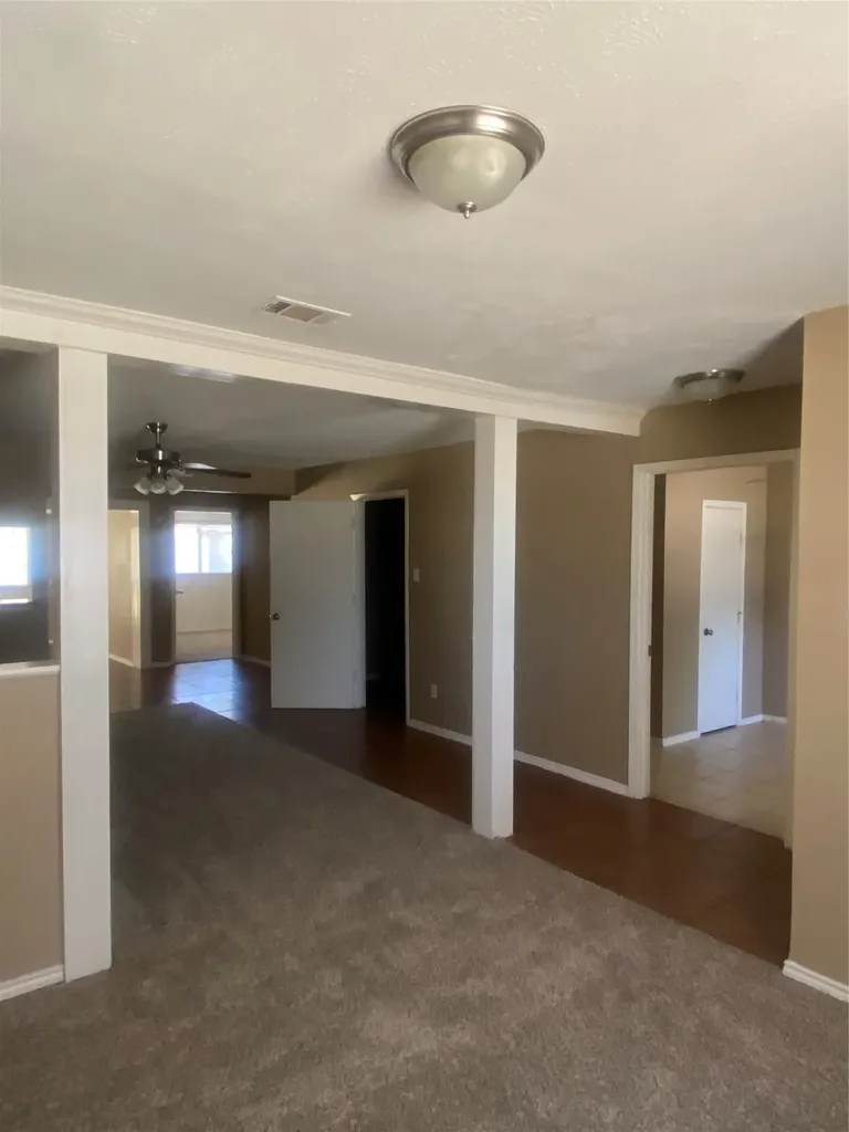 748 Chalk Hill Lane Desoto TX 75115