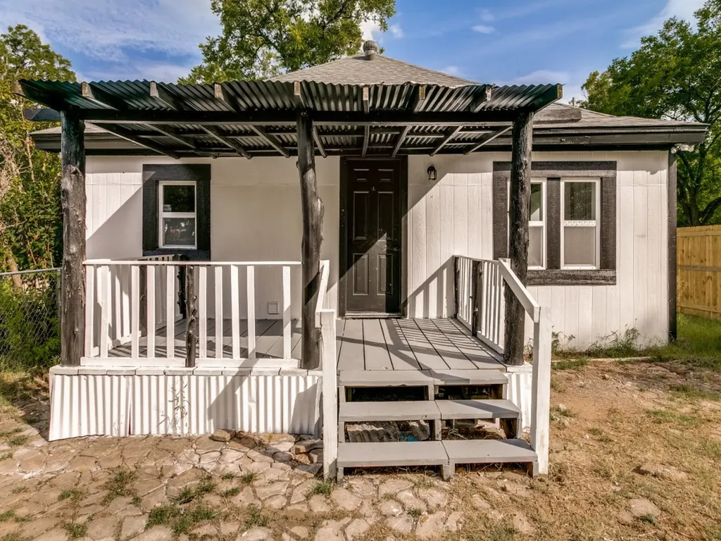 800 Euclid Street Cleburne TX 76033