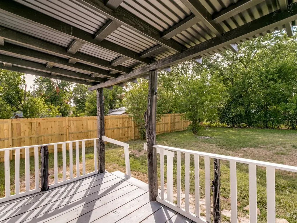 800 Euclid Street Cleburne TX 76033