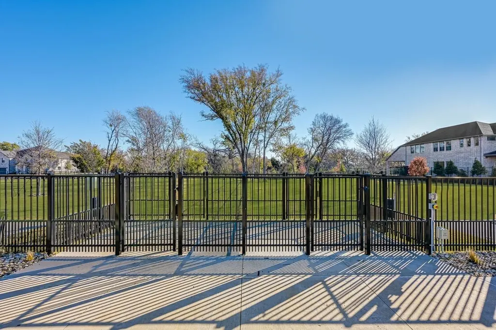 1116 Bear Grass Mews Celina TX 75009