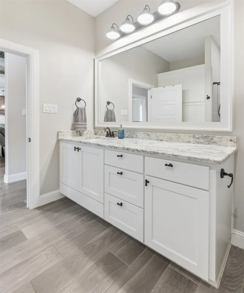 140 Clayton Crossing Springtown TX 76082
