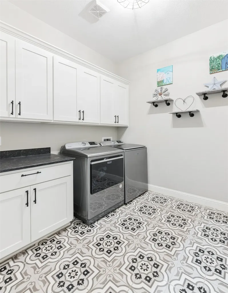 140 Clayton Crossing Springtown TX 76082