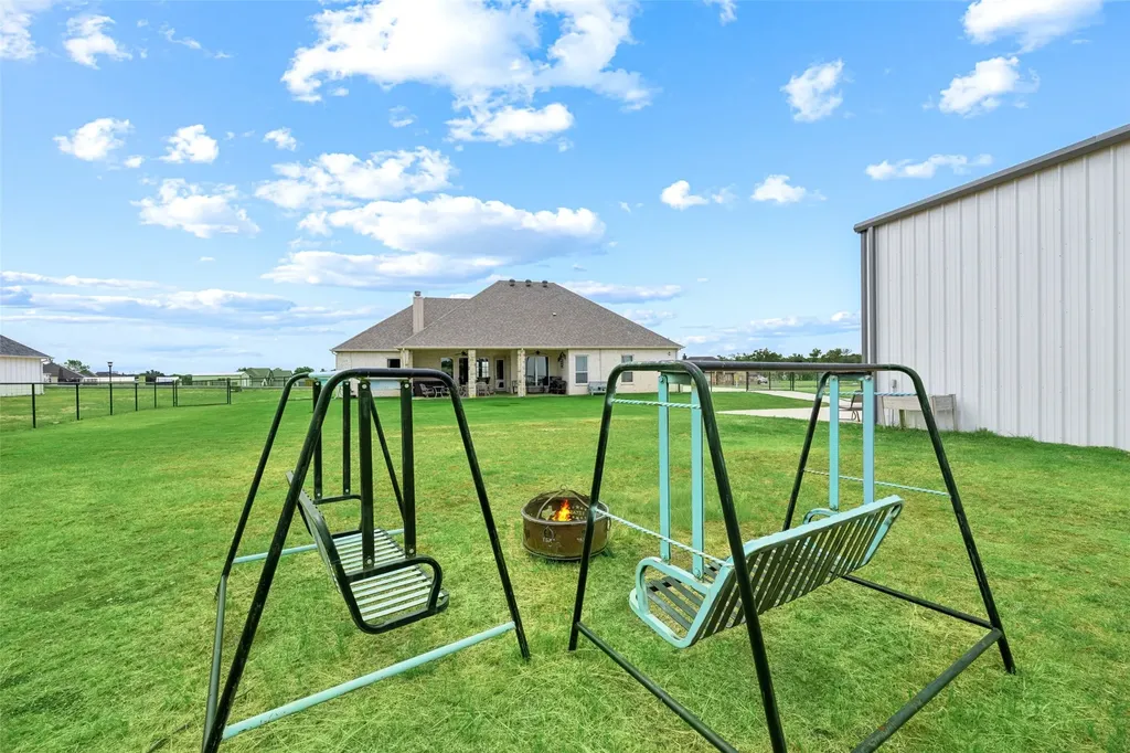 140 Clayton Crossing Springtown TX 76082