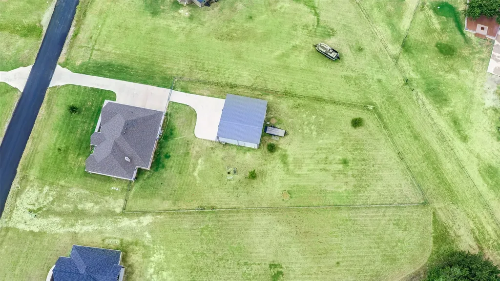 140 Clayton Crossing Springtown TX 76082