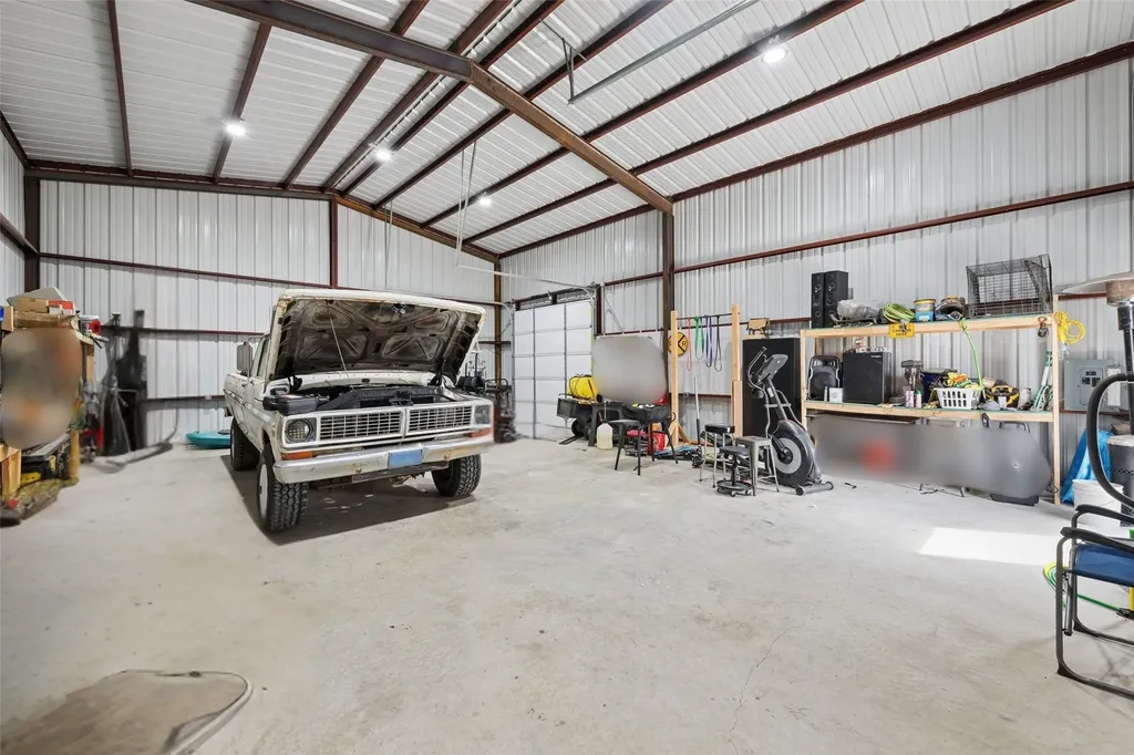 140 Clayton Crossing Springtown TX 76082