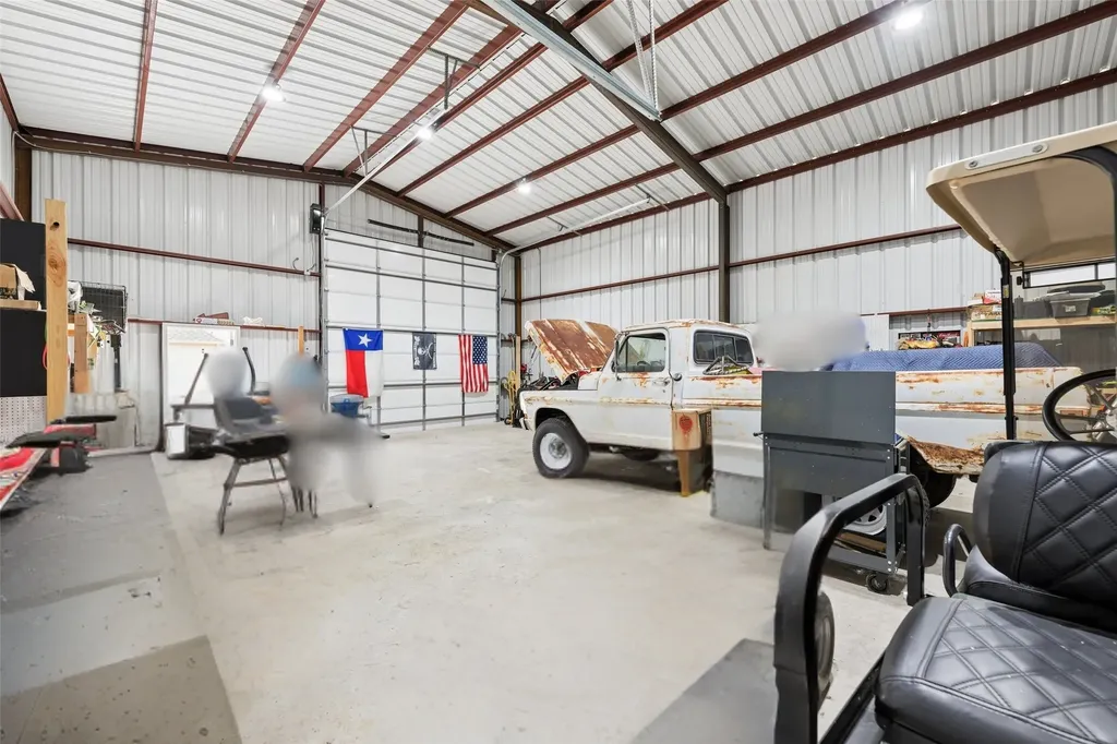 140 Clayton Crossing Springtown TX 76082