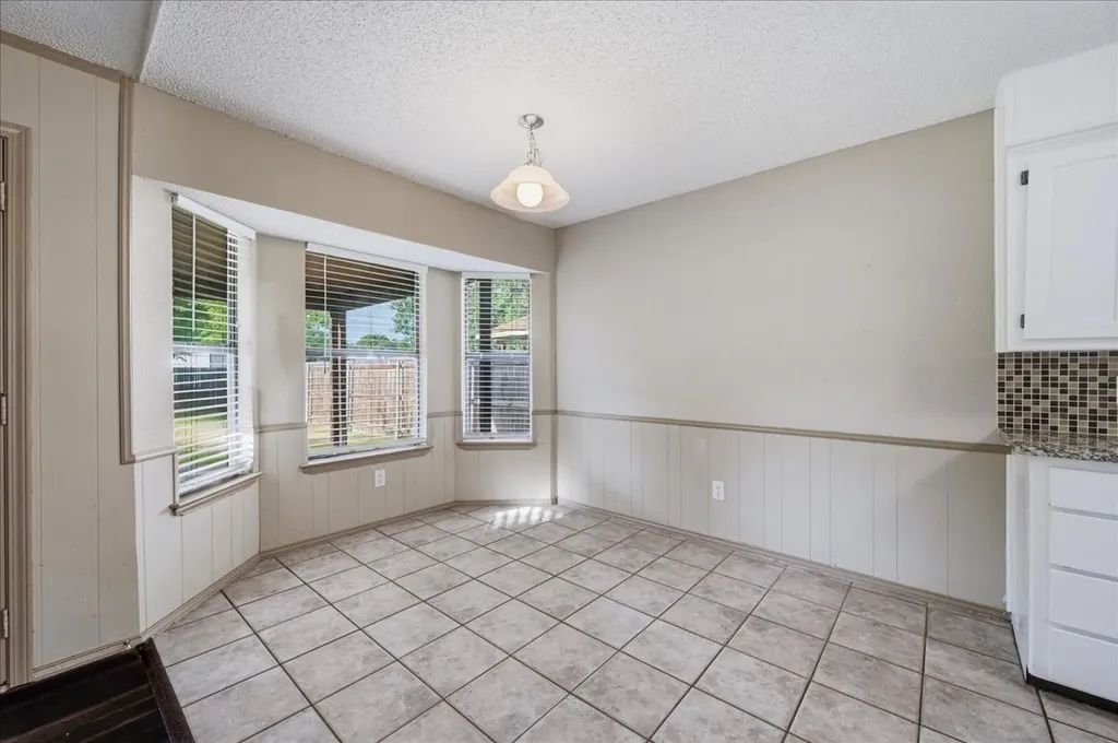 8245 Ulster Drive North Richland Hills TX 76180