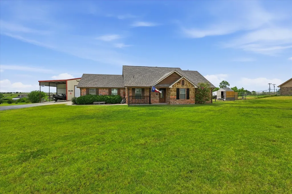 171 Ridge Top Drive Decatur TX 76234