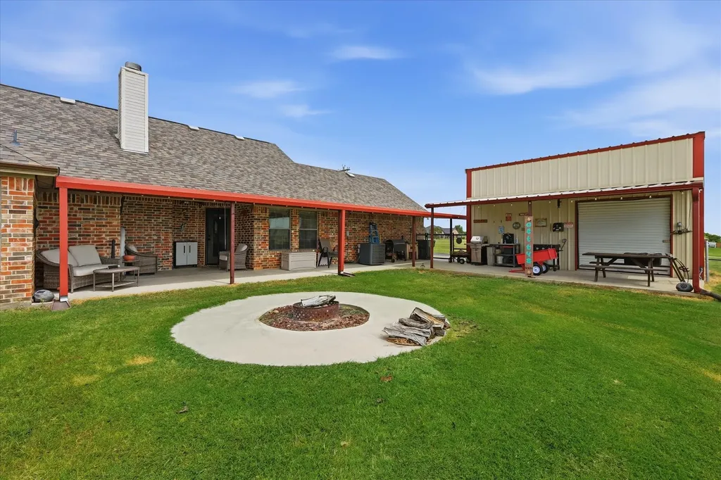171 Ridge Top Drive Decatur TX 76234