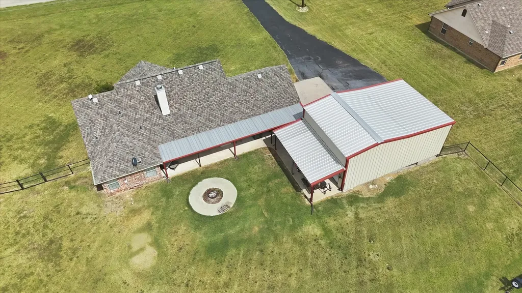 171 Ridge Top Drive Decatur TX 76234