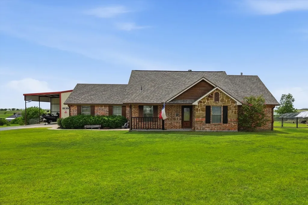 171 Ridge Top Drive Decatur TX 76234