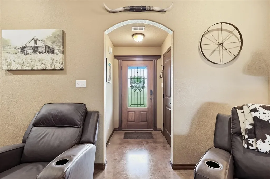 171 Ridge Top Drive Decatur TX 76234